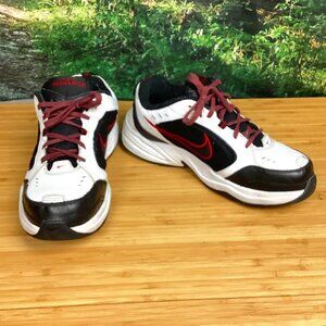 Nike Air Monarch IV White Black Shoes 416355 Red Walking Mens Size 11